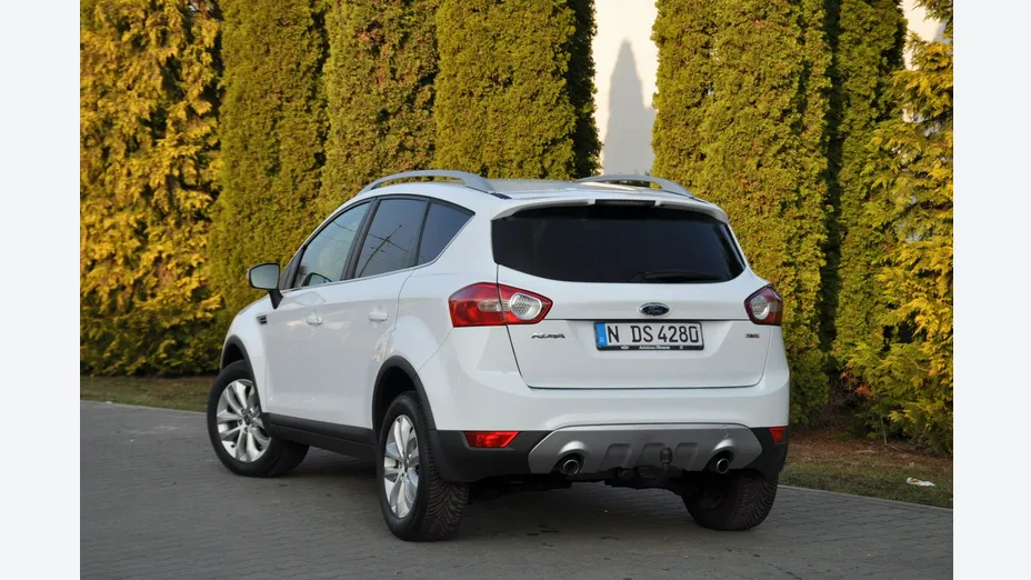 FORD Kuga -