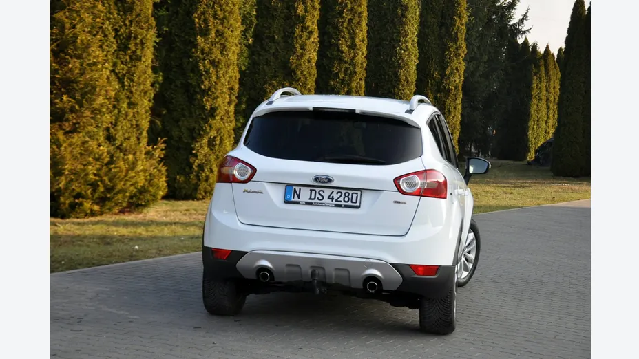 FORD Kuga -