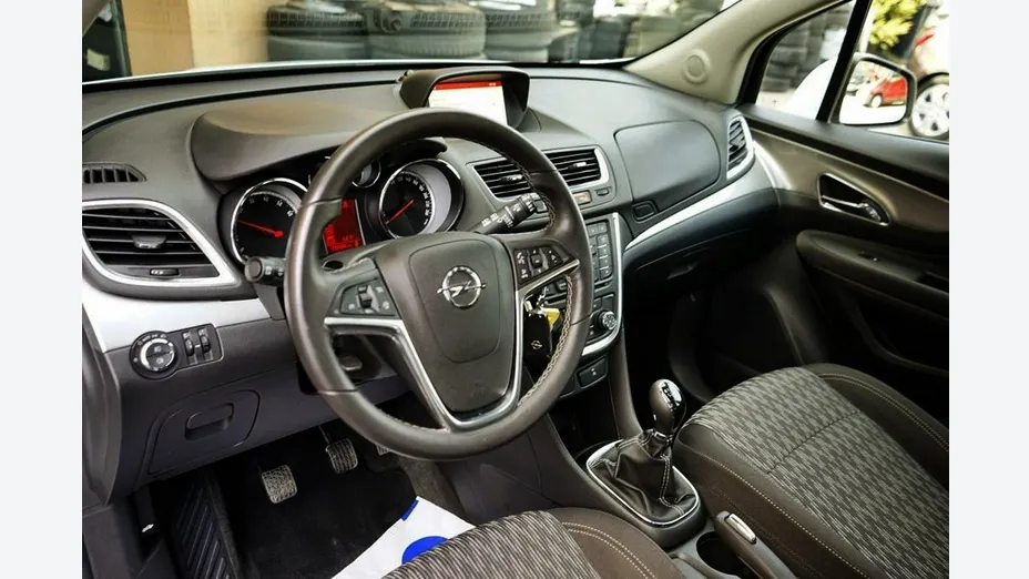 OPEL Mokka -