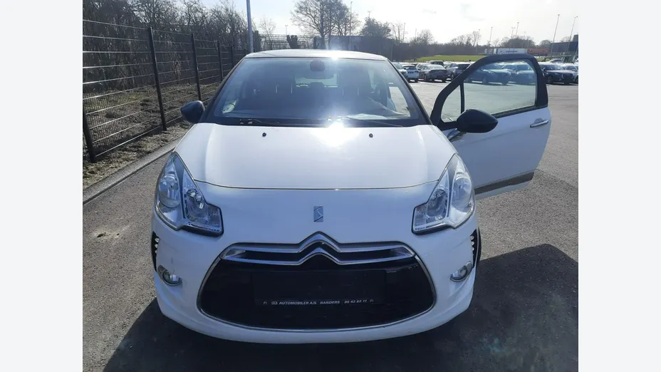 CITROEN DS3 -