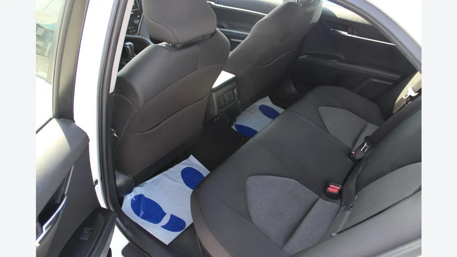 TOYOTA Camry -