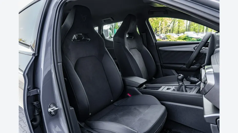 CUPRA Leon -