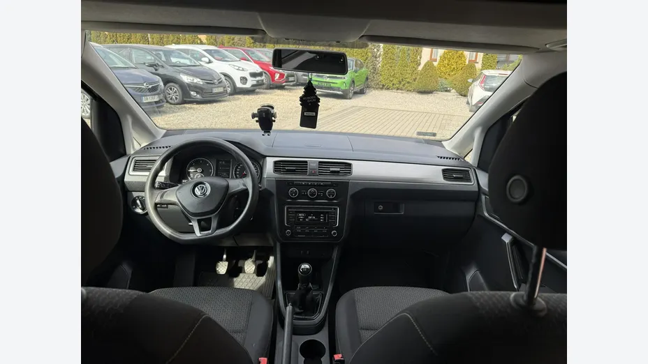 VOLKSWAGEN Caddy -