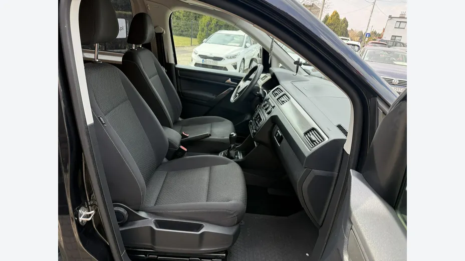 VOLKSWAGEN Caddy -