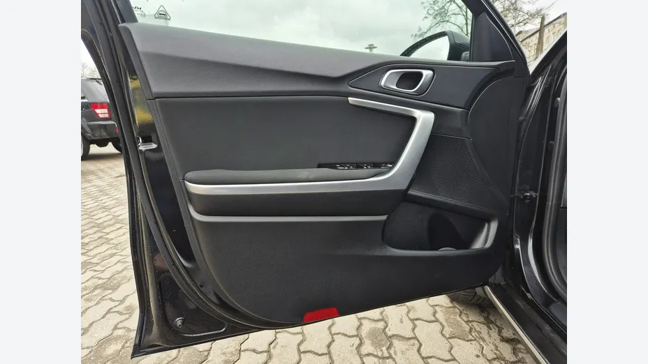 KIA XCeed -