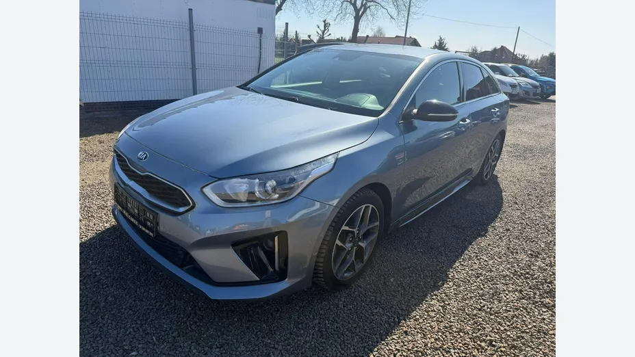 KIA ProCeed -