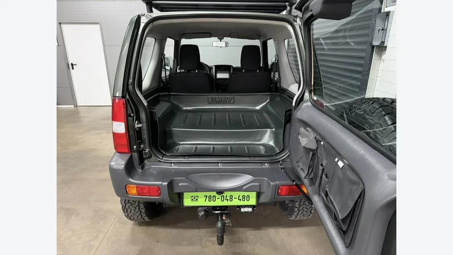 SUZUKI Jimny -