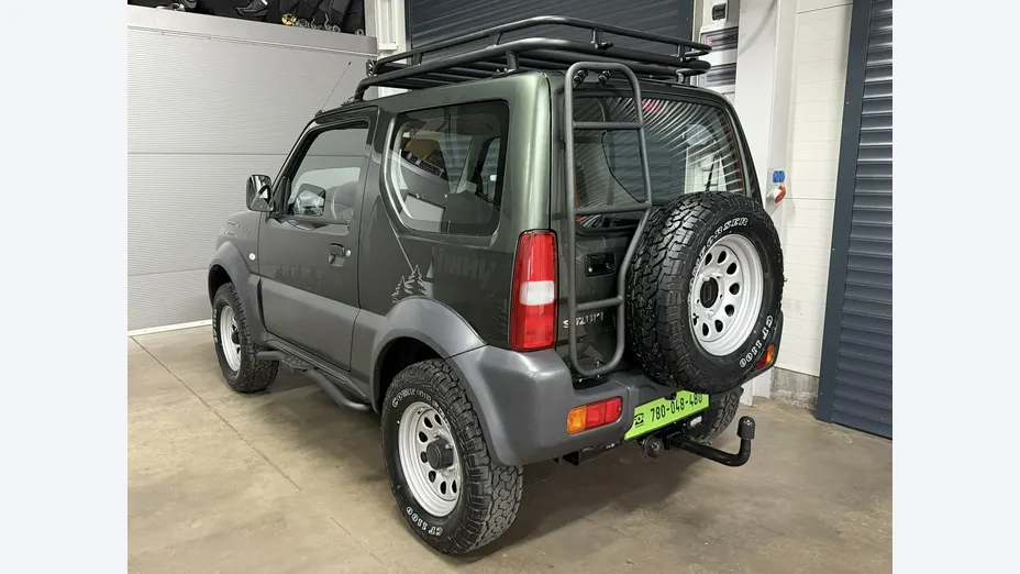 SUZUKI Jimny -
