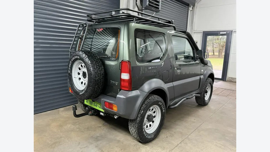 SUZUKI Jimny -