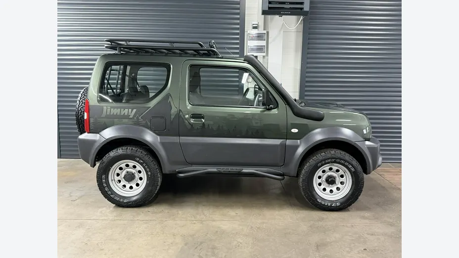 SUZUKI Jimny -