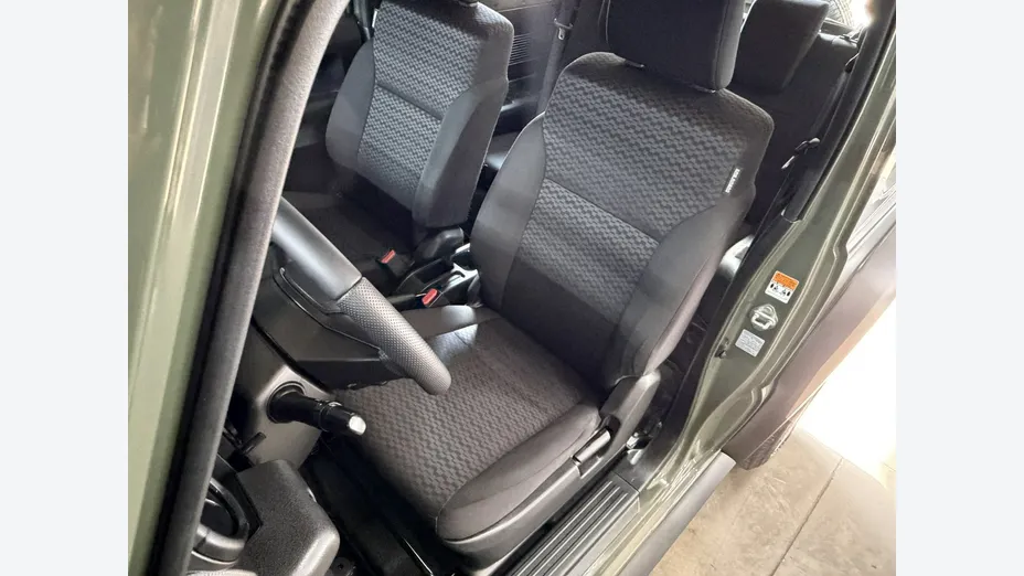 SUZUKI Jimny -