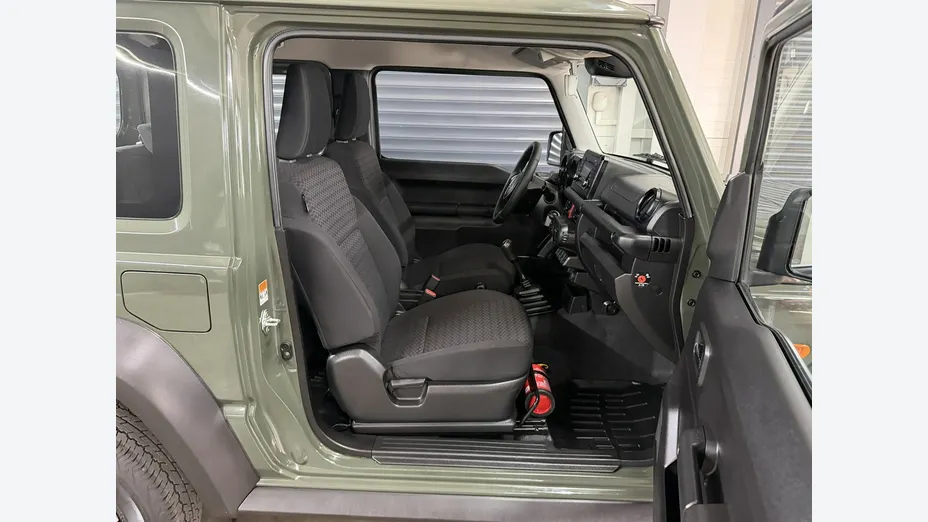 SUZUKI Jimny -