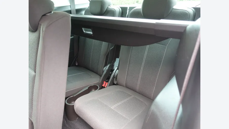 OPEL Zafira -