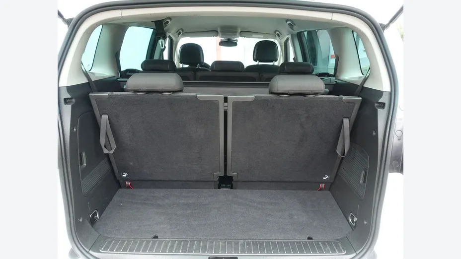 OPEL Zafira -