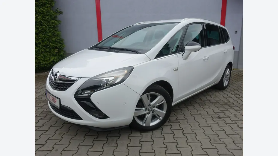 OPEL Zafira -