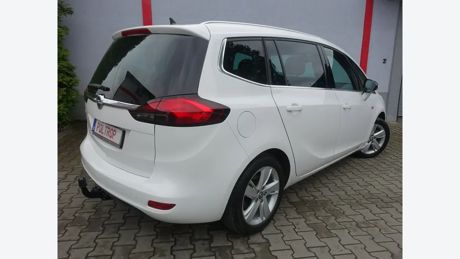 OPEL Zafira -