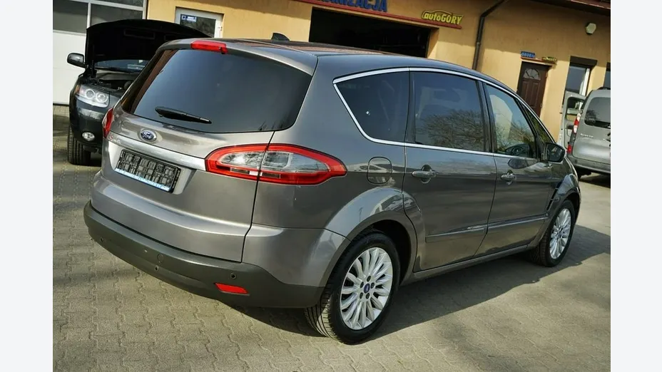 FORD S-MAX -