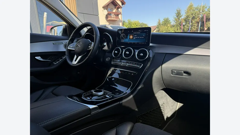 MERCEDES-BENZ C Klasa -