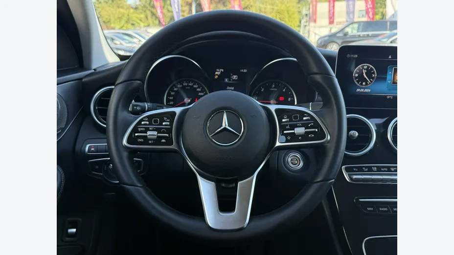 MERCEDES-BENZ C Klasa -