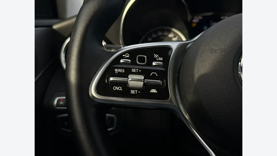 MERCEDES-BENZ C Klasa -