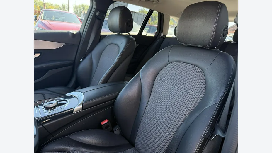 MERCEDES-BENZ C Klasa -