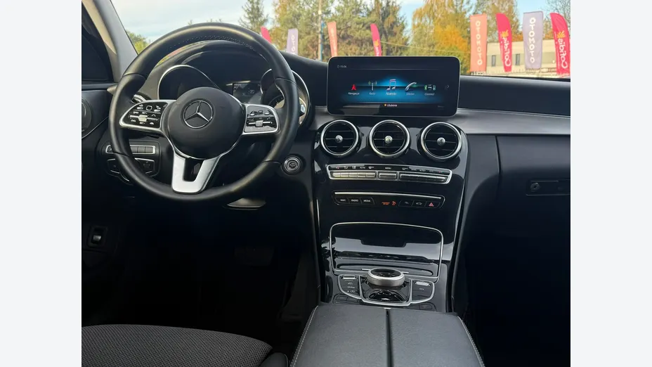MERCEDES-BENZ C Klasa -