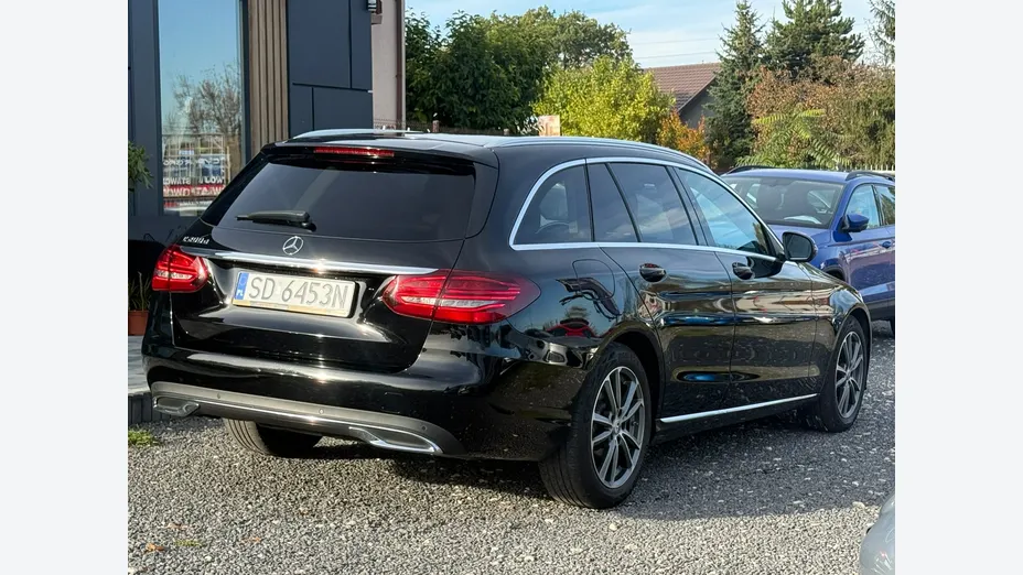 MERCEDES-BENZ C Klasa -