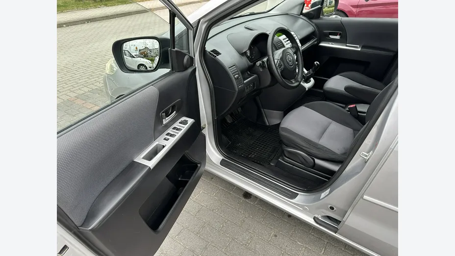 MAZDA 5 -