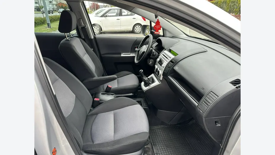 MAZDA 5 -