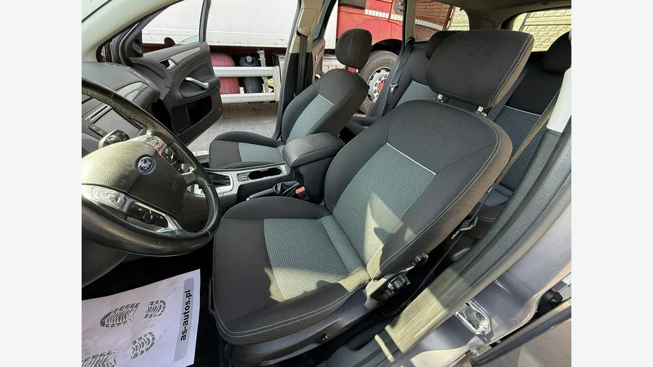FORD Mondeo -