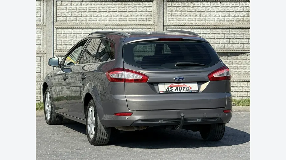 FORD Mondeo -