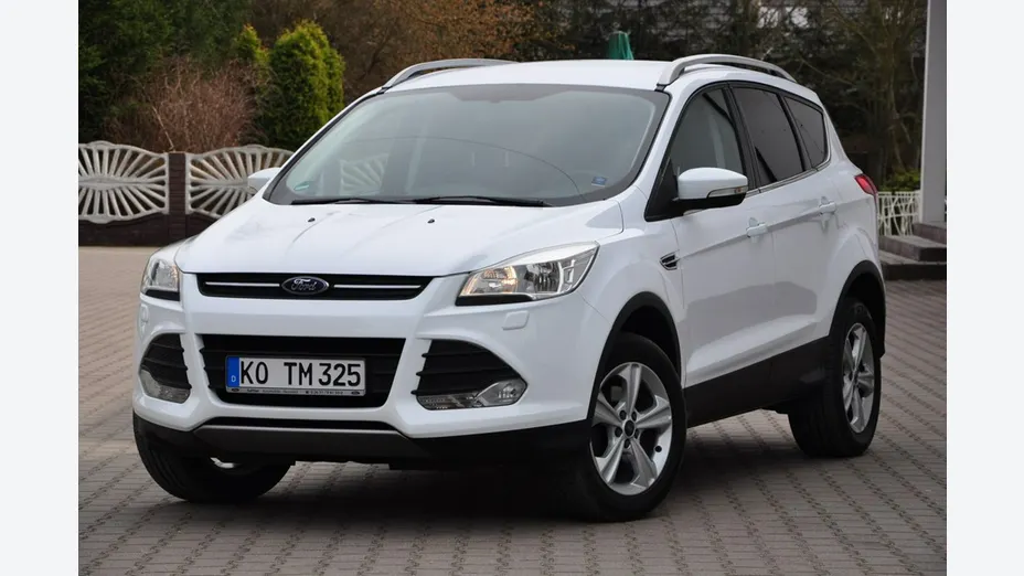 FORD Kuga -