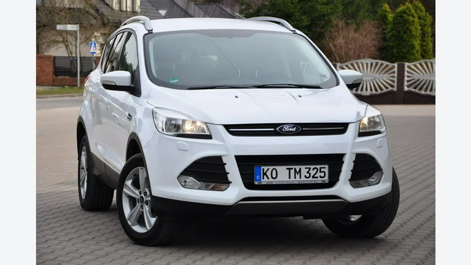 FORD Kuga -
