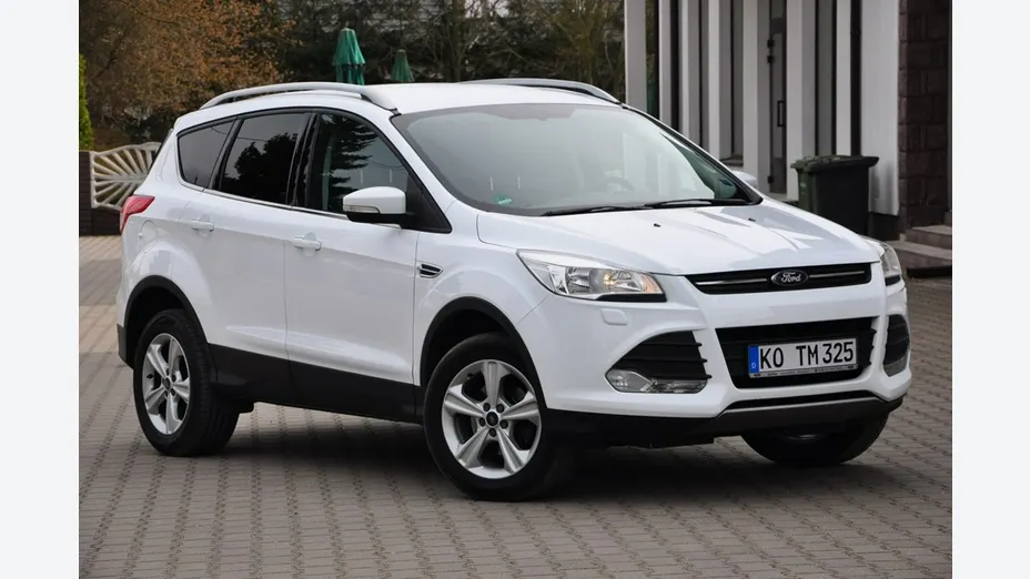 FORD Kuga -