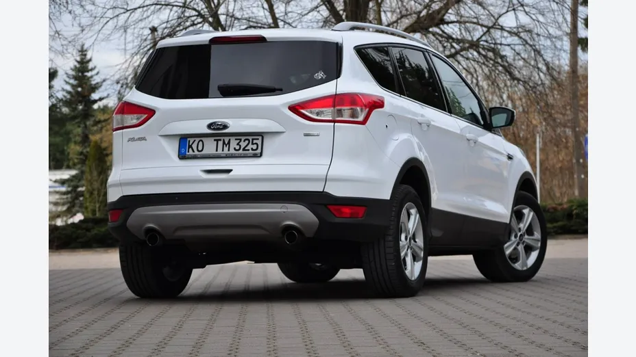 FORD Kuga -