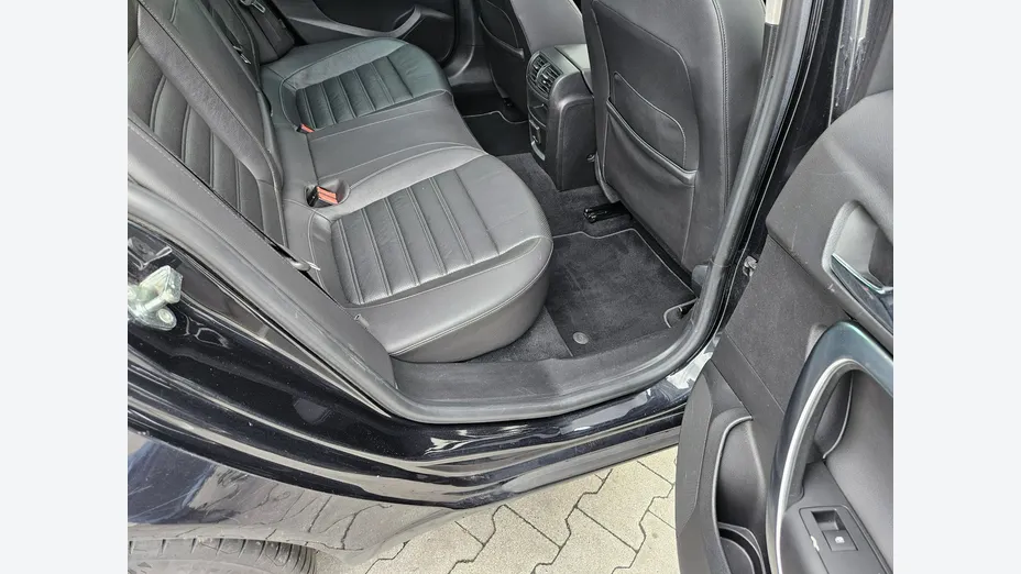 OPEL Insignia -