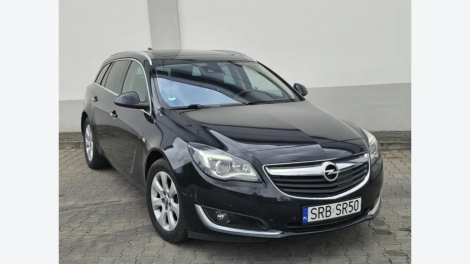 OPEL Insignia -