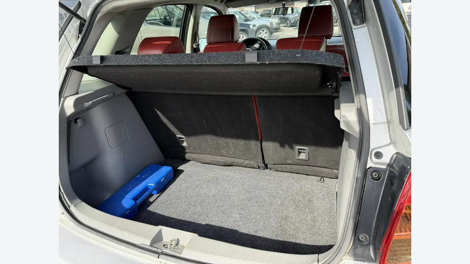 SUZUKI SX4 -