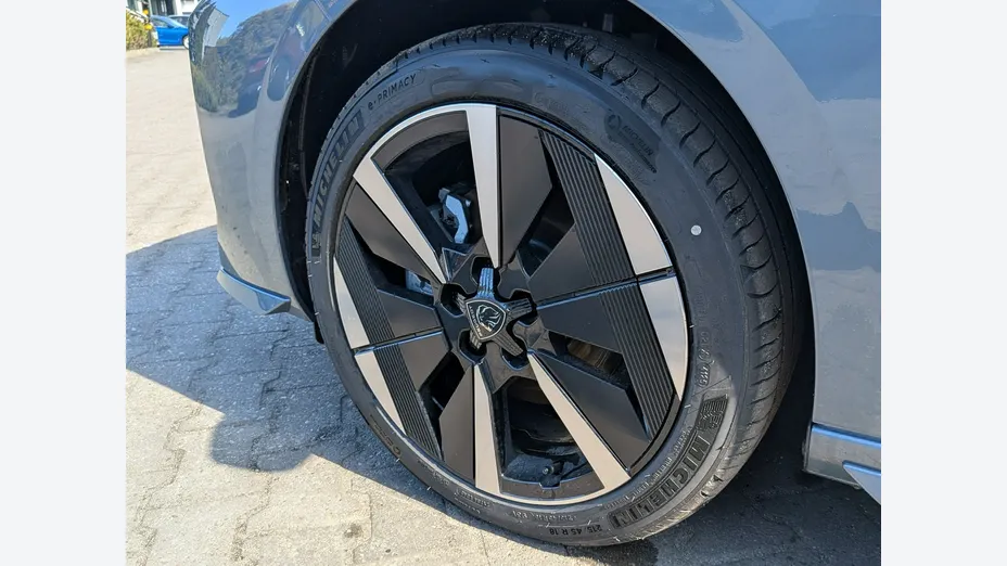 PEUGEOT 308 -