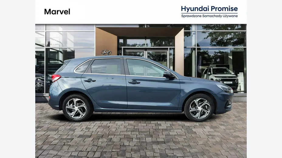 HYUNDAI i30 -