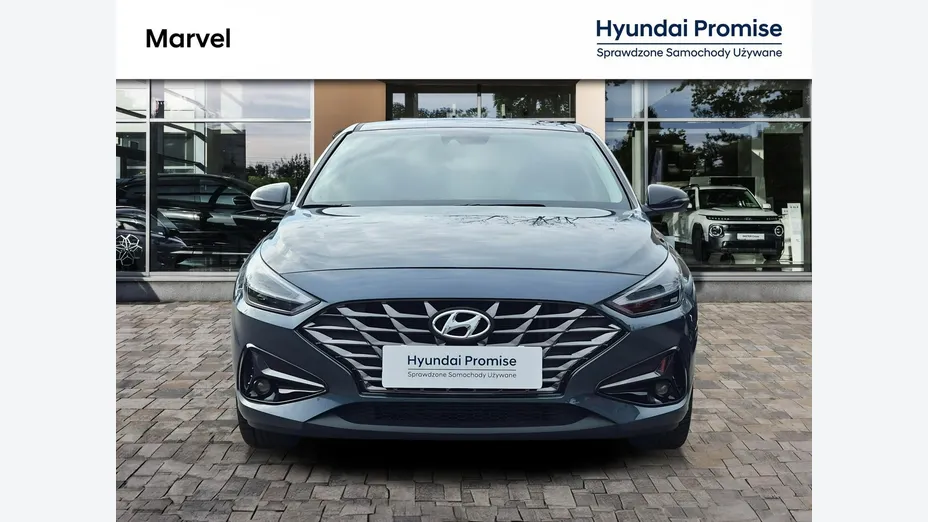 HYUNDAI i30 -