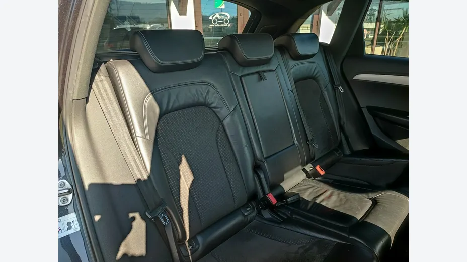 AUDI Q5 -