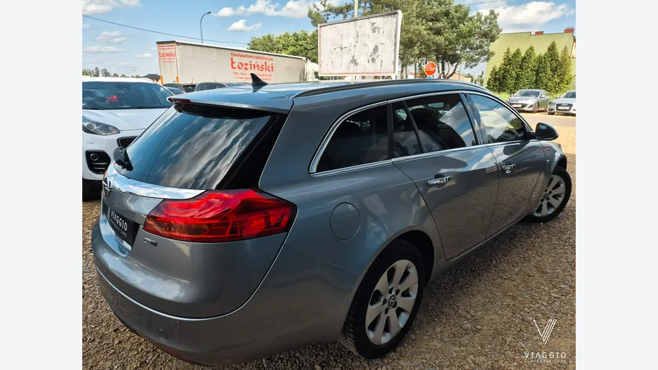 OPEL Insignia -