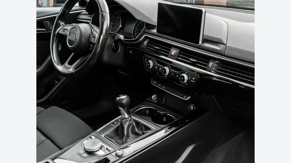 AUDI A4 Avant -