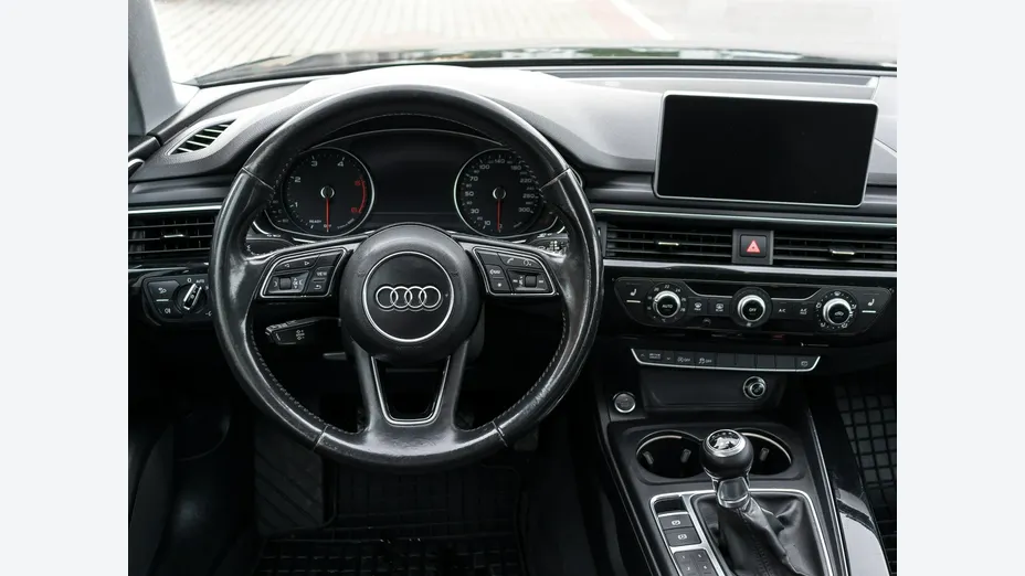 AUDI A4 Avant -