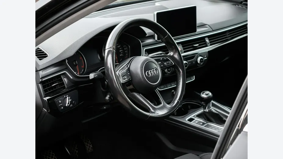 AUDI A4 Avant -