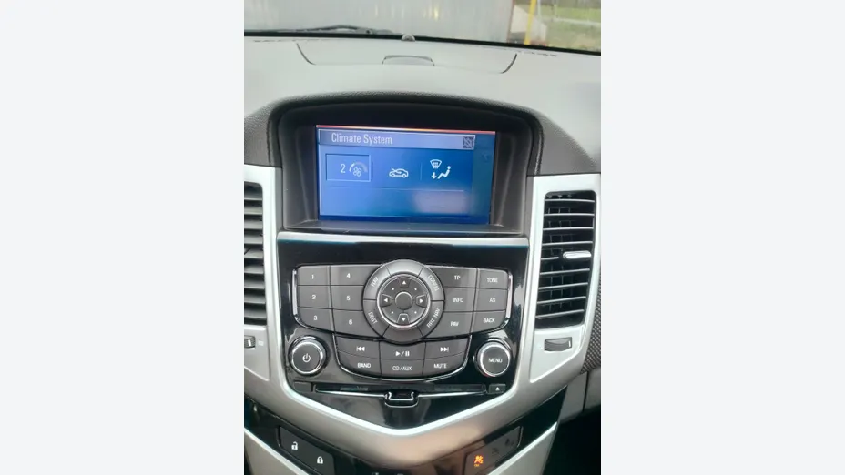 CHEVROLET Cruze -