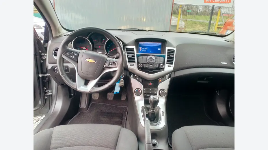 CHEVROLET Cruze -