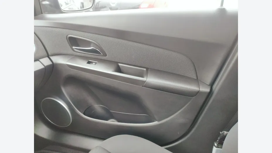 CHEVROLET Cruze -