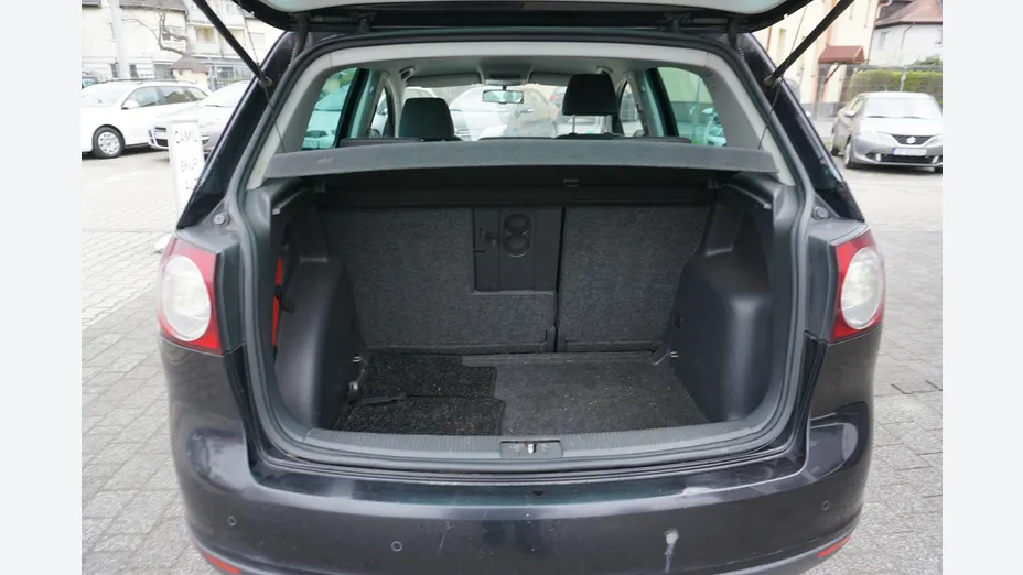VOLKSWAGEN Golf Plus -
